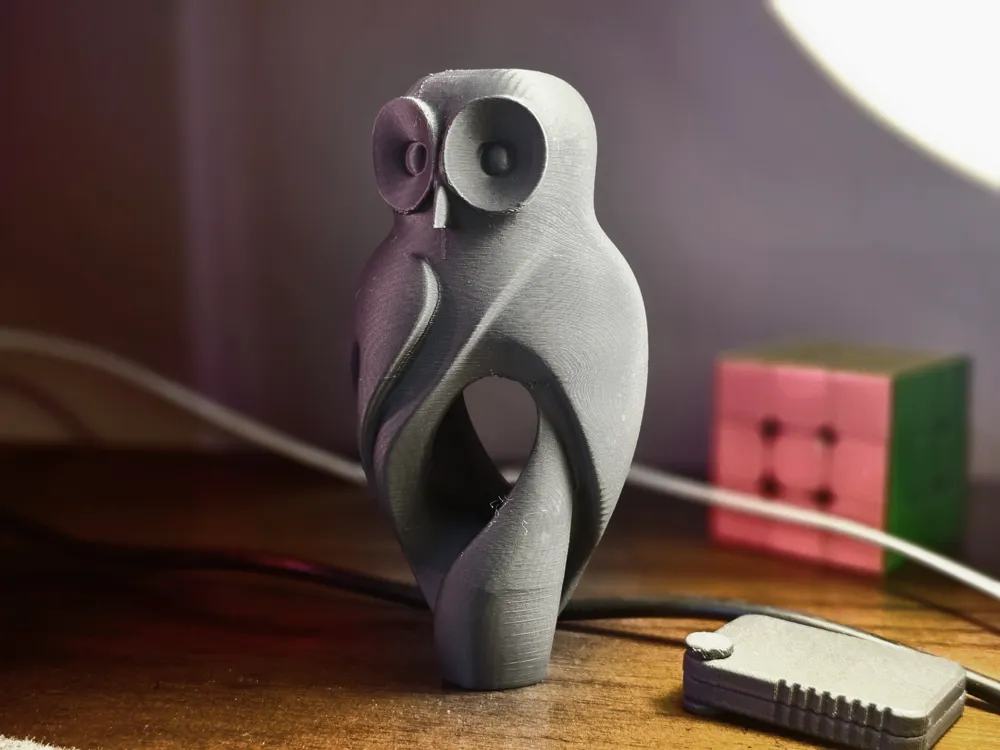 Abstract Owl Figurine – Modern 3D Printed Desk Decor thumbnail 2